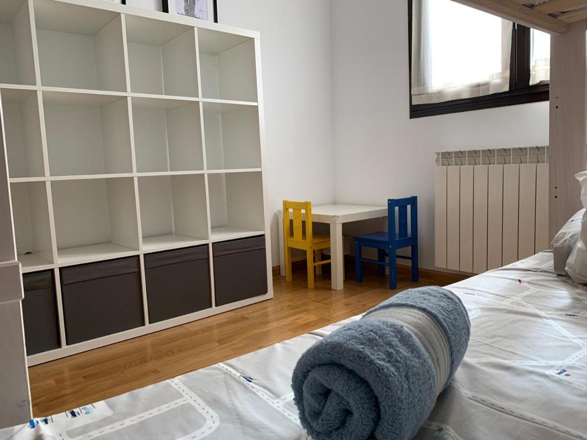 Apartamento Artaleku Apartment Jaca Exterior photo